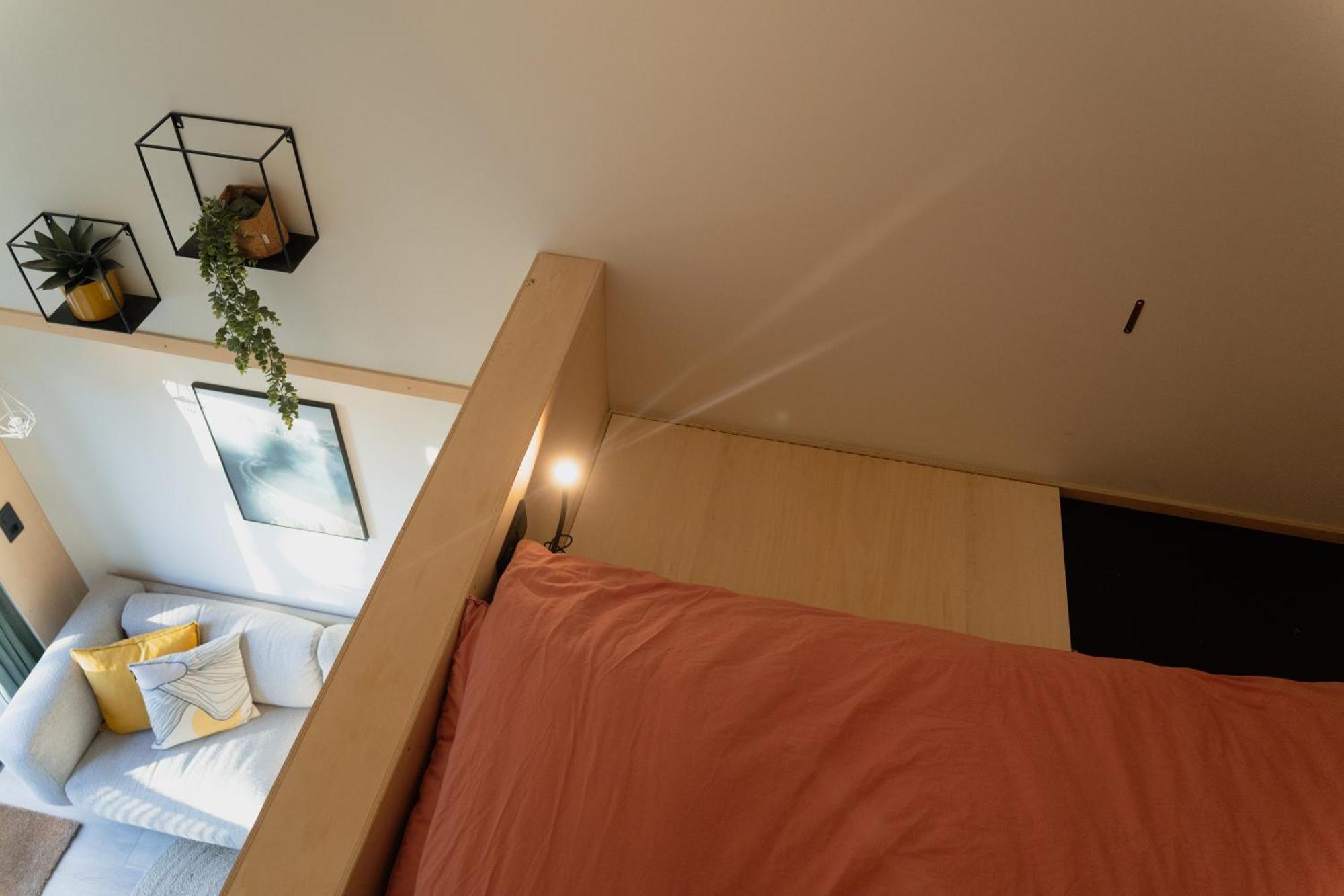 Romantisch Huisje Met Houtkachel & Airco Op 2,5Km Van Zee Groede Bagian luar foto